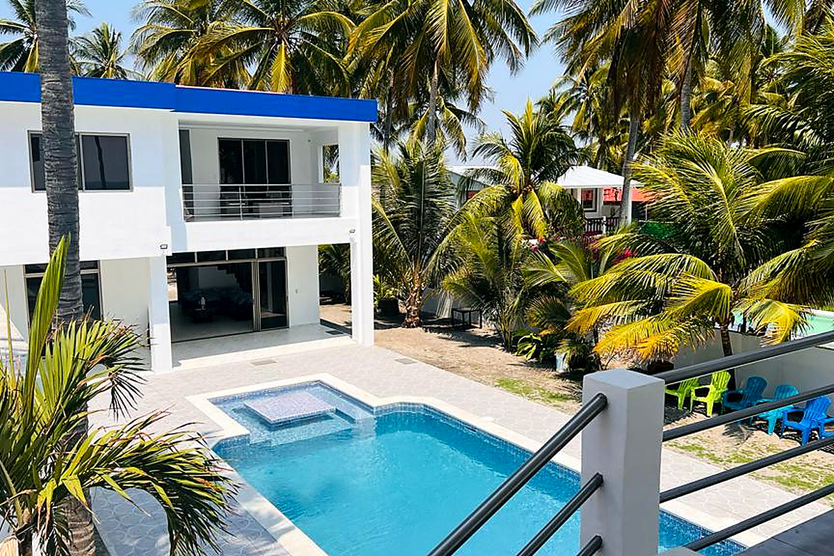 Luxury Beachfront Villa- Costa del Sol - 4