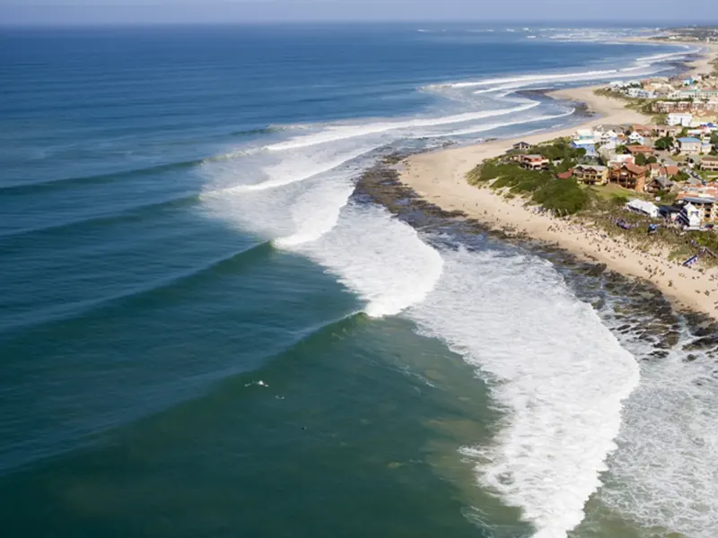 5 Bedroom On the Sand at Jeffreys Bay thumbnail 1