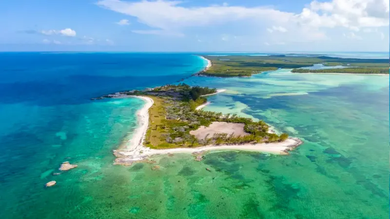 Hawks Nest Cay Private Island