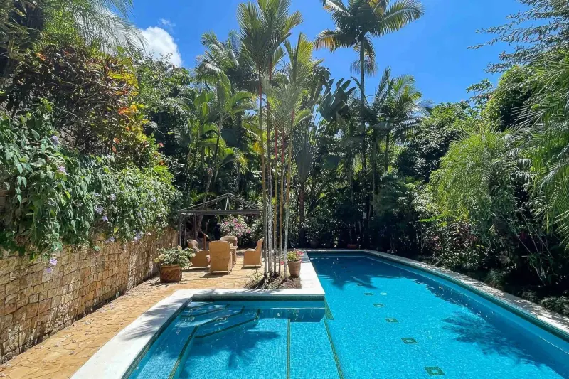 Estate Property with Two 3 bedroom Homes Each with a Pool - 3