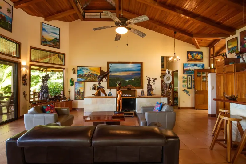 Estate Property with Two 3 bedroom Homes Each with a Pool - 4