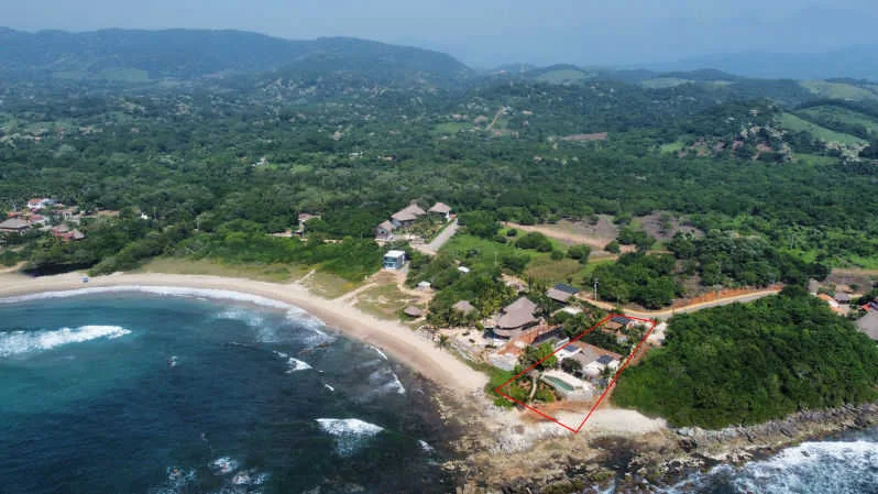Troncones Balinese Beach Villa thumbnail 7