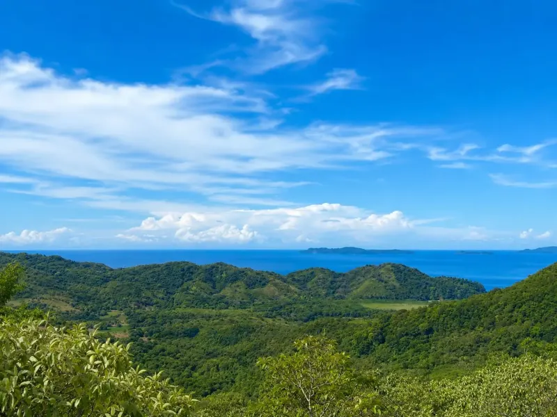 Ocean View Land with Stream in Pixvae Panama