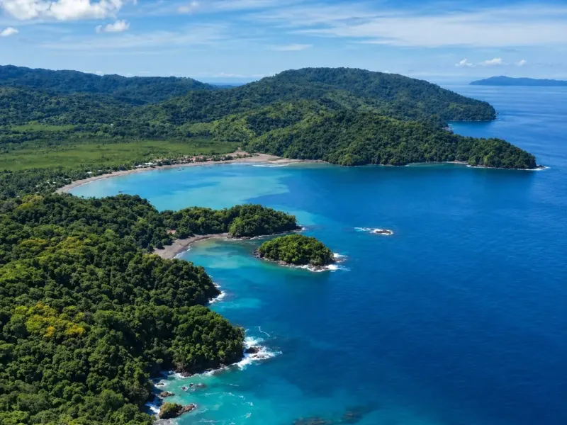 16 Hectares of Ocean View Land in Panama - 3