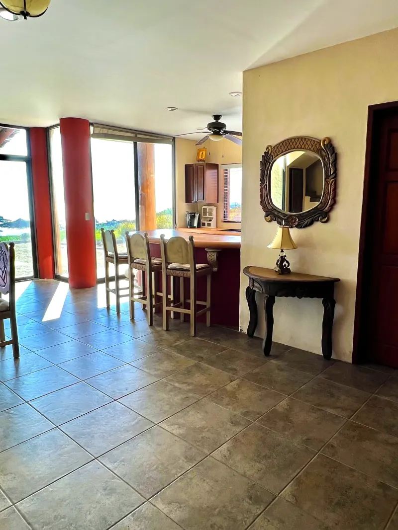 Stunning Beach Villa Playa Miramar thumbnail 8