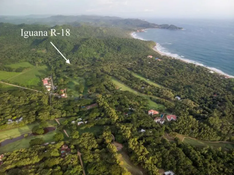 Hacienda Iguana R-18 Surf Lot