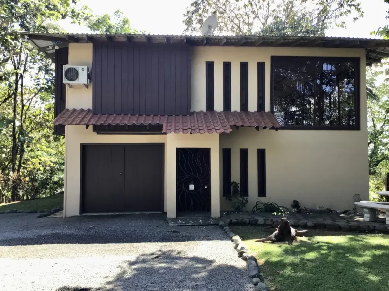 Pavones, Costa Rica