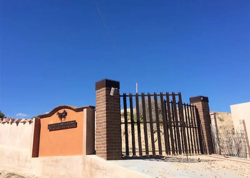 Nine Palms, Mexico