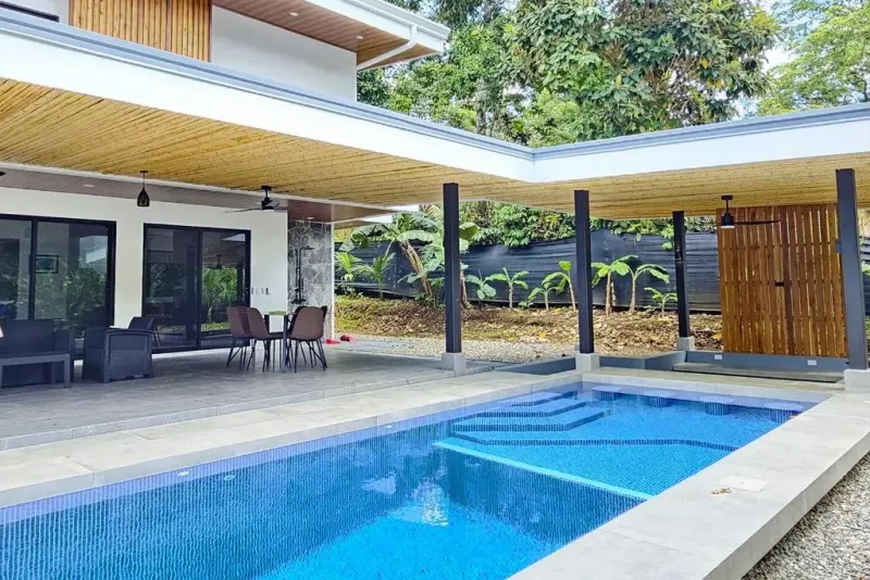 Pavones Point Luxury Surf Villa thumbnail 1