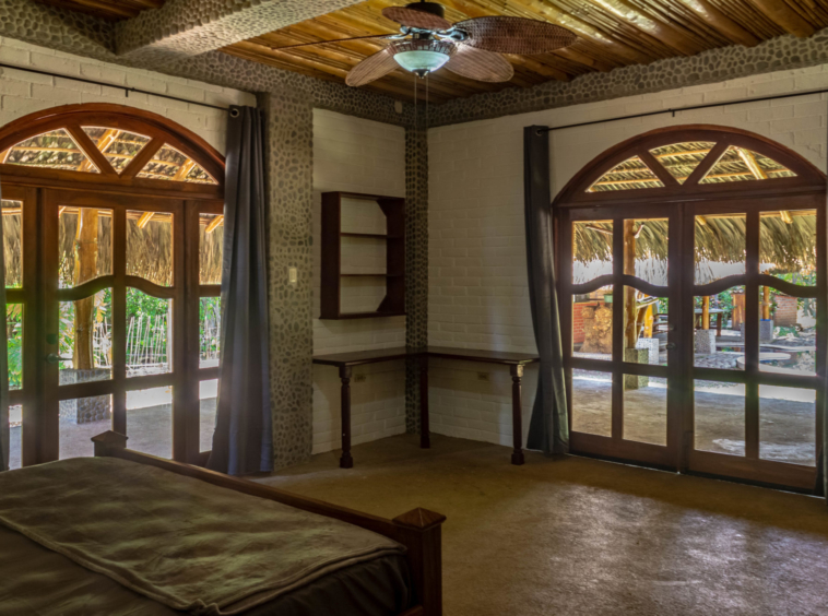 K-59-beach-house-el-savador