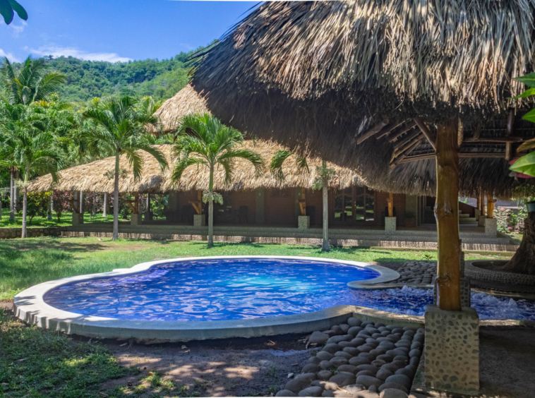 K-59-beach-house-el-savador