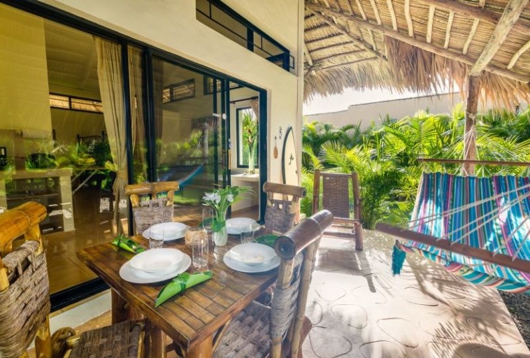 hooked-cabarete-dominican-republic-surf-kite-resort