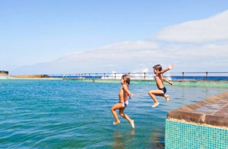 Surf-Camp-of-Tenerife