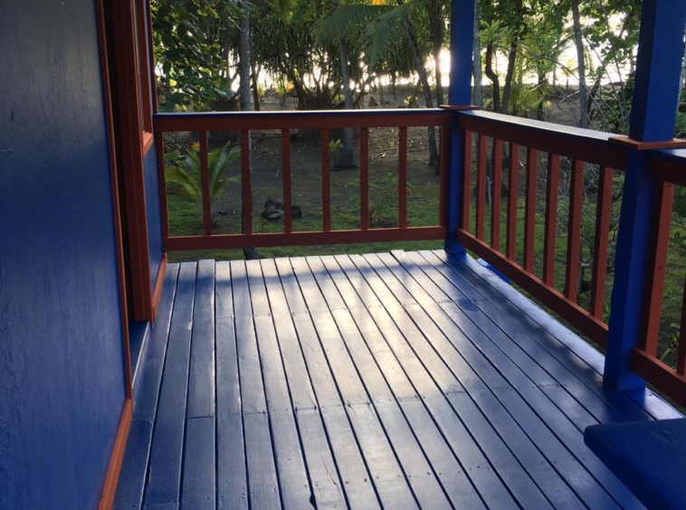 Olas-bravas-zancudo-covered-porch