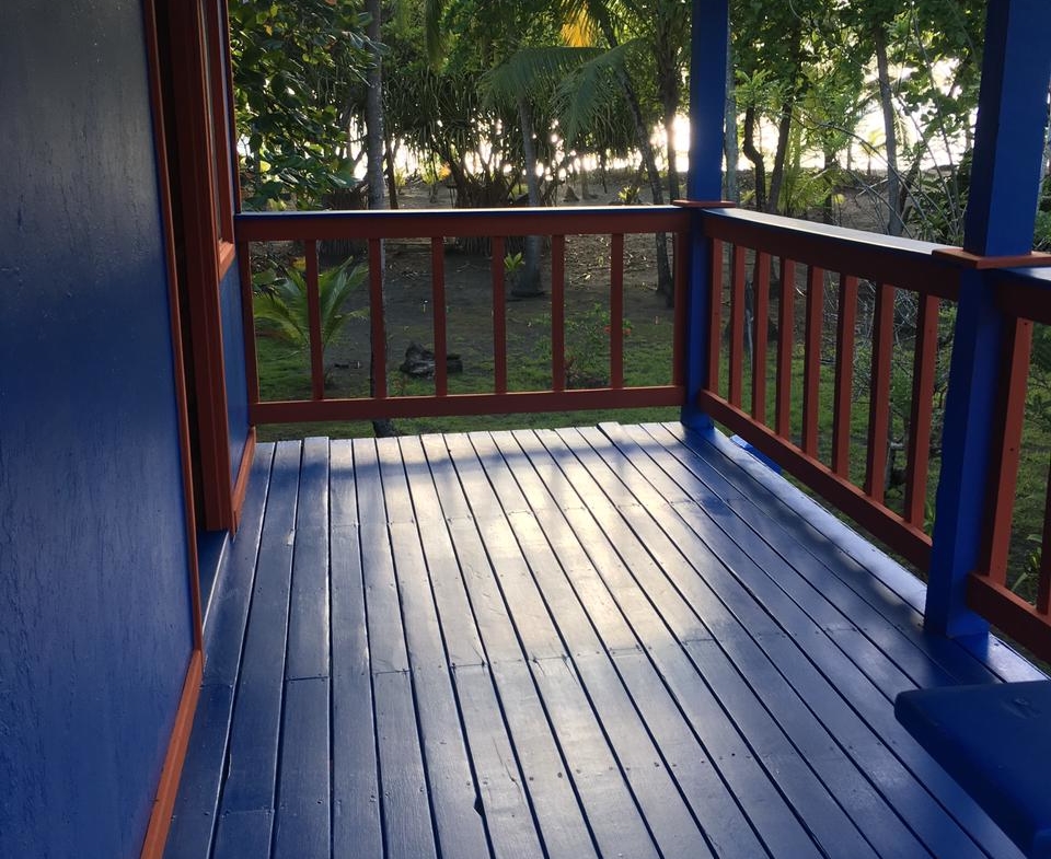 Olas-bravas-zancudo-covered-porch