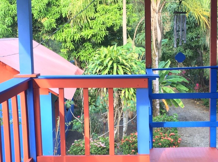 Olas-bravas-zancudo-balcony