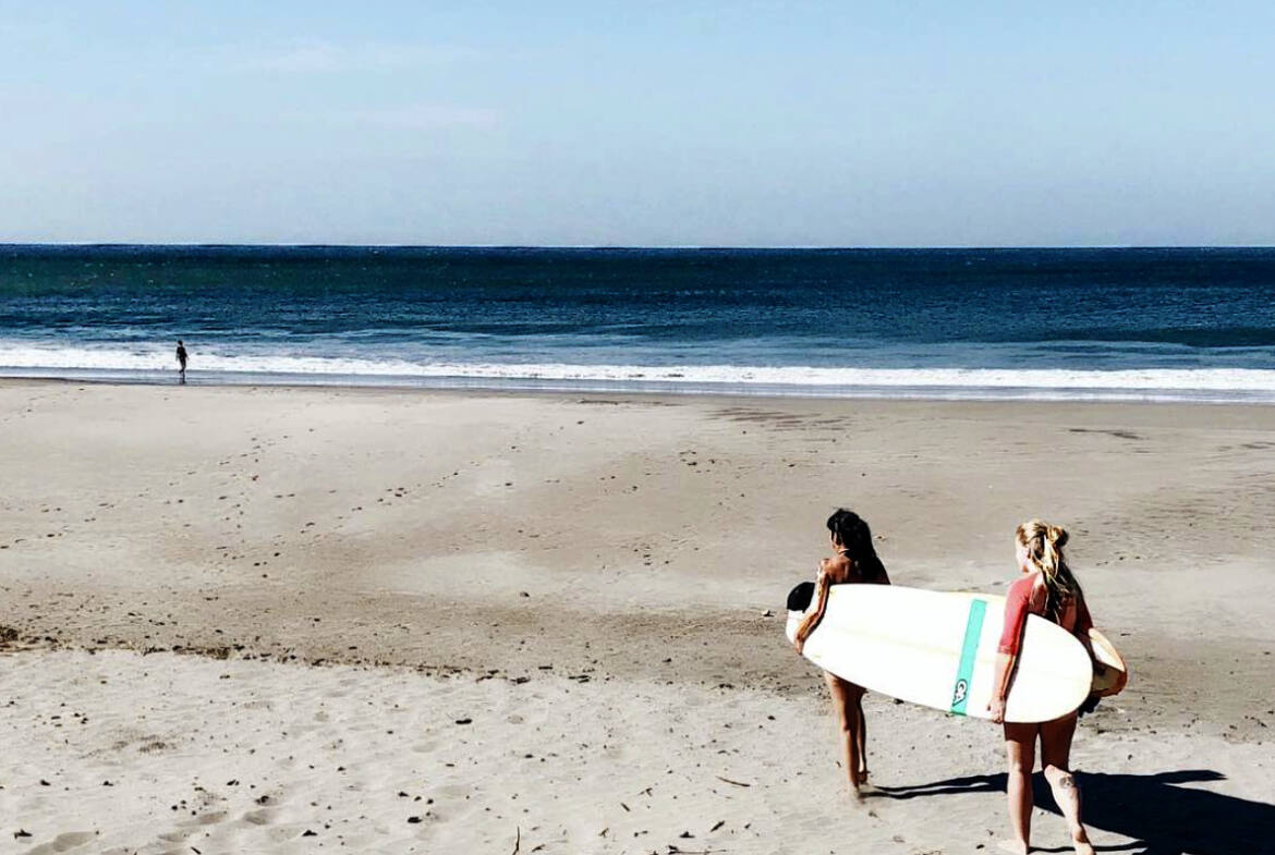 casitas-pacific-guasacate-nicaragua-surfer-girls