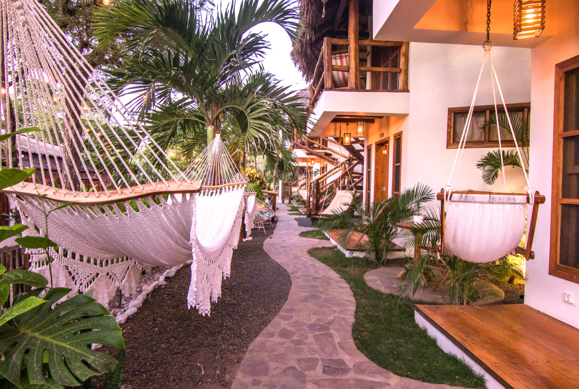 casitas-pacific-popoyo-guasacate-surf-hotel