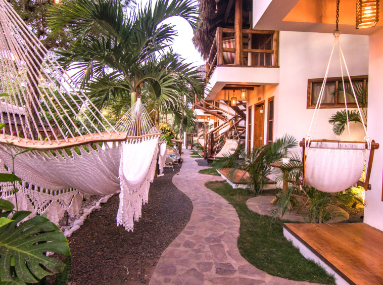 casitas-pacific-popoyo-guasacate-surf-hotel