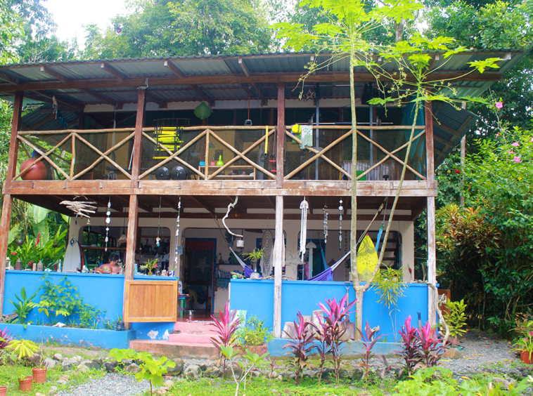 ananda-de-pavones-costa-rica