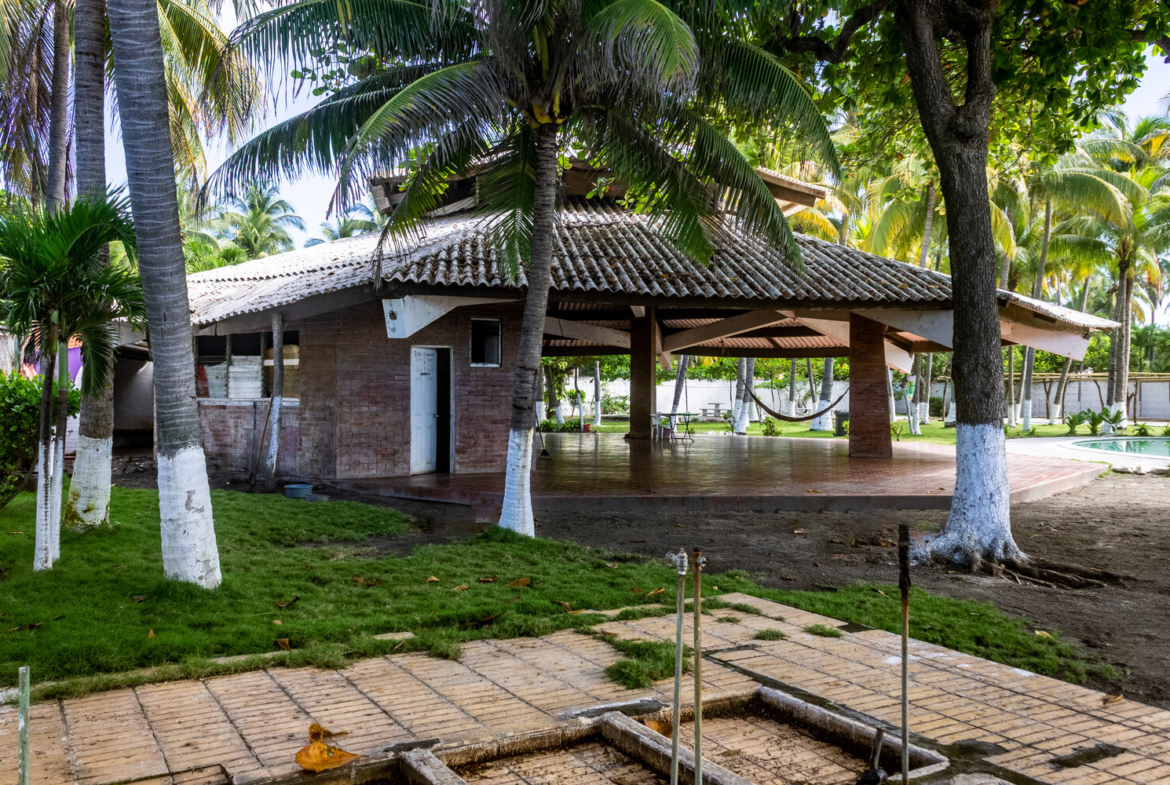 ocean-front-ranch-playa-san-diego-el-salvador