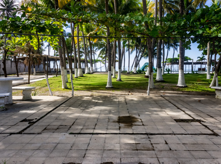 ocean-front-ranch-playa-san-diego-el-salvador