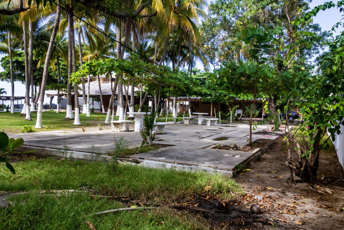 ocean-front-ranch-playa-san-diego-el-salvador