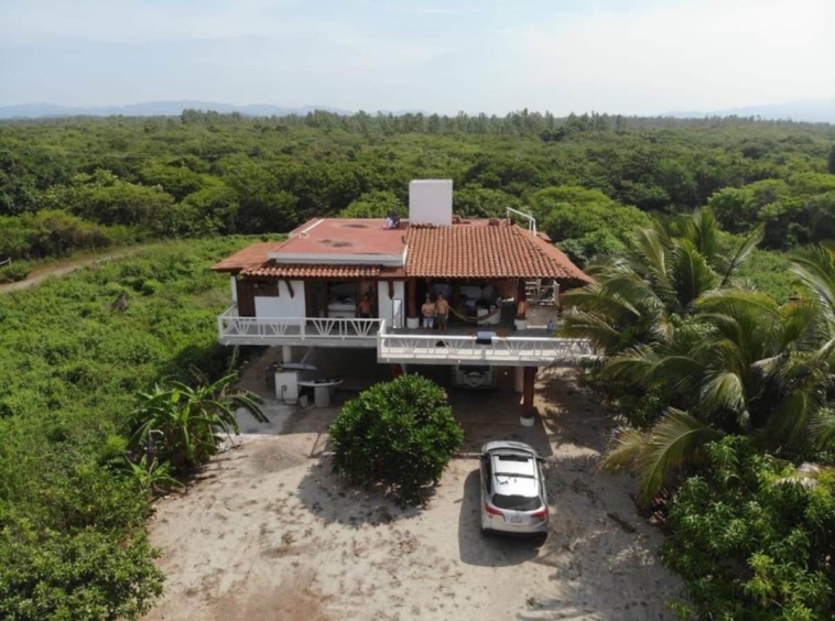 palo-alto-wave-house-casa-pilucha
