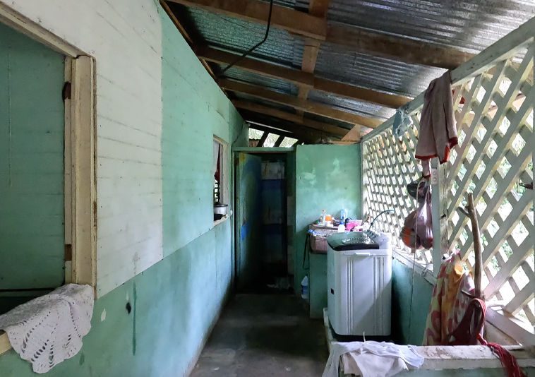 pavones-casa-roja-costa-rica-house-for-sale