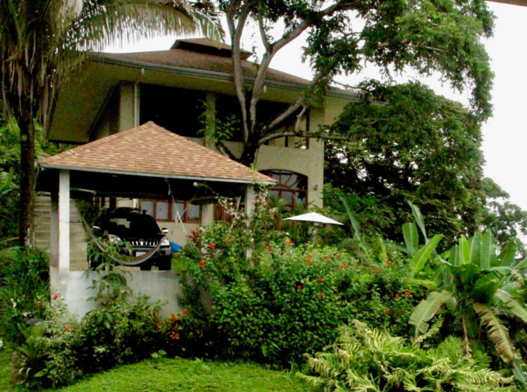 pavones-yoga-center-villa