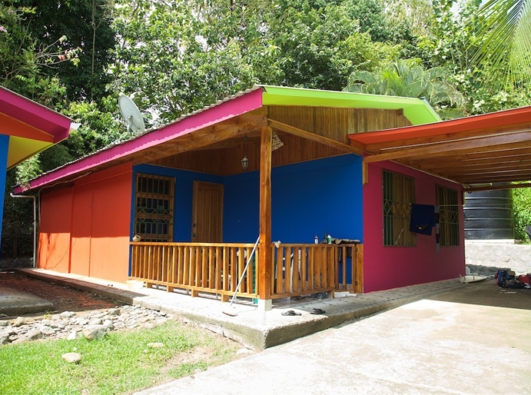 pavones_surf_camp_for_sale