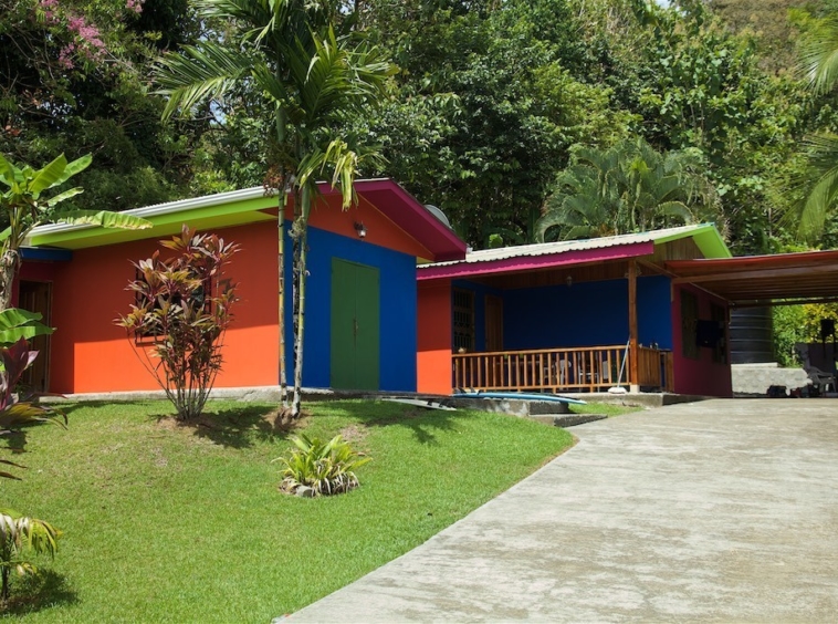 pavones_surf_camp_for_sale