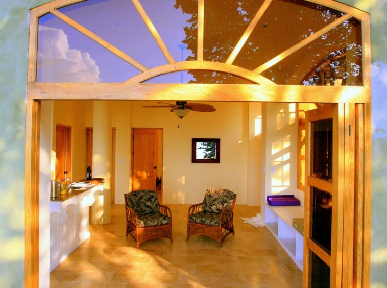 pavones-yoga-center-for-sale