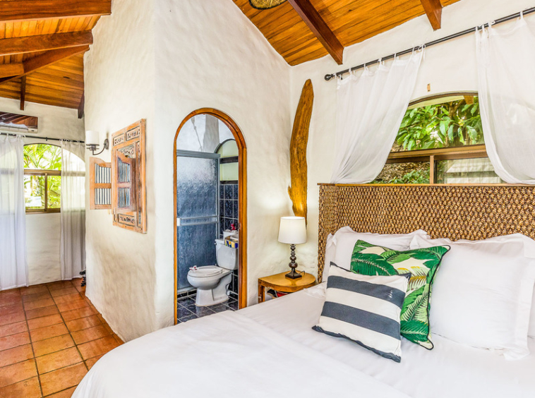 casa-mono-titi-manuel-antonio