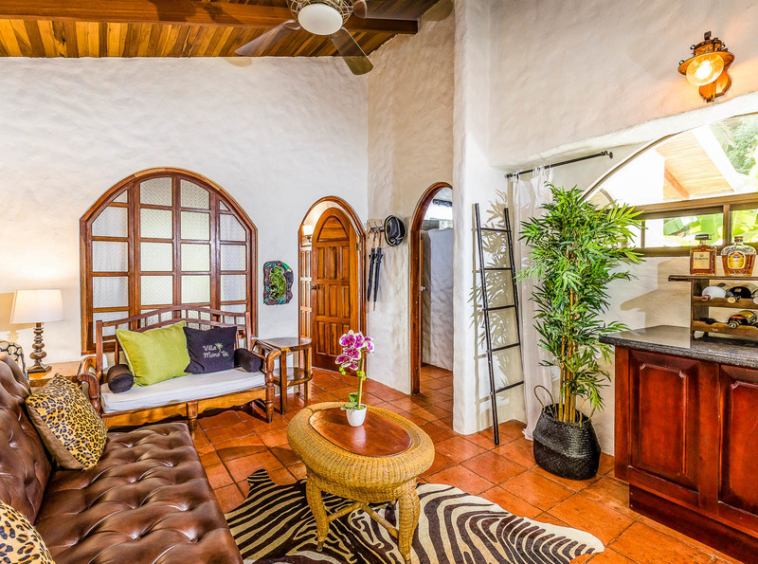 casa-mono-titi-manuel-antonio