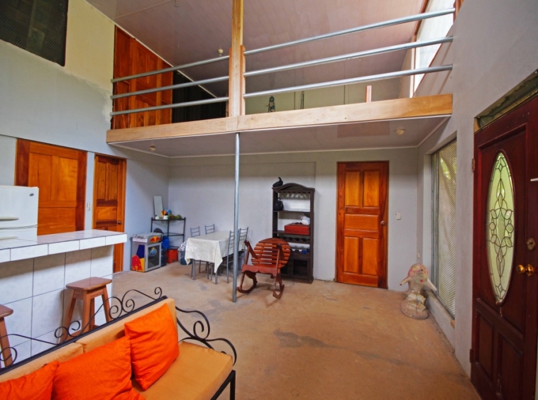 casa-de-los-cielos-cuervito-pavones
