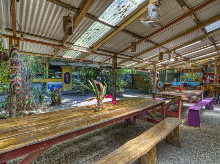 Flutterby House Turn Key Business walking distance to the Beach