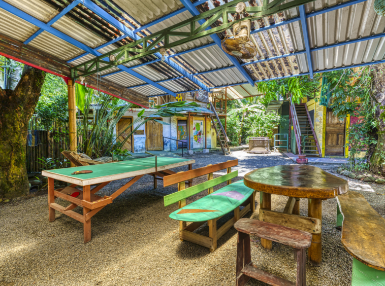 Flutterby House Turn Key Business walking distance to the Beach