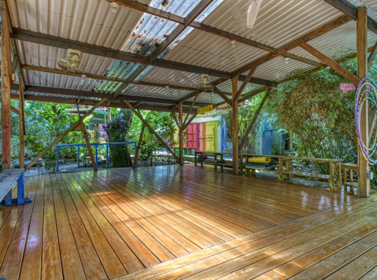Flutterby House Turn Key Business walking distance to the Beach
