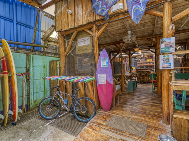 Flutterby House Turn Key Business walking distance to the Beach