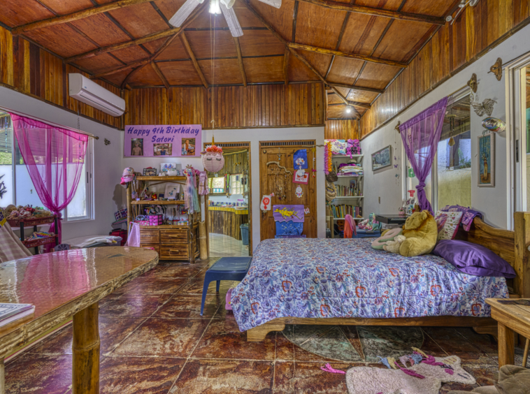 liquid-magic-surf-resort-uvita-costa-rica