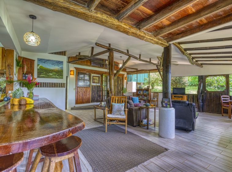 liquid-magic-surf-resort-uvita-costa-rica