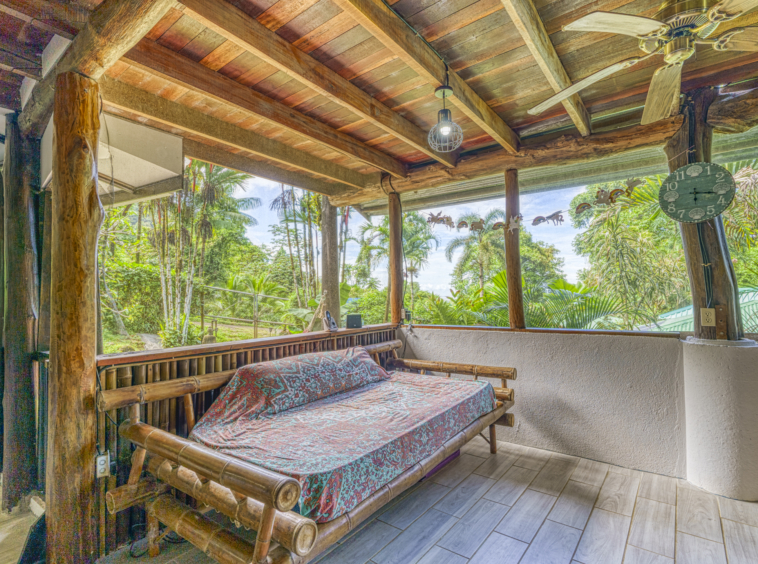 liquid-magic-surf-resort-uvita-costa-rica
