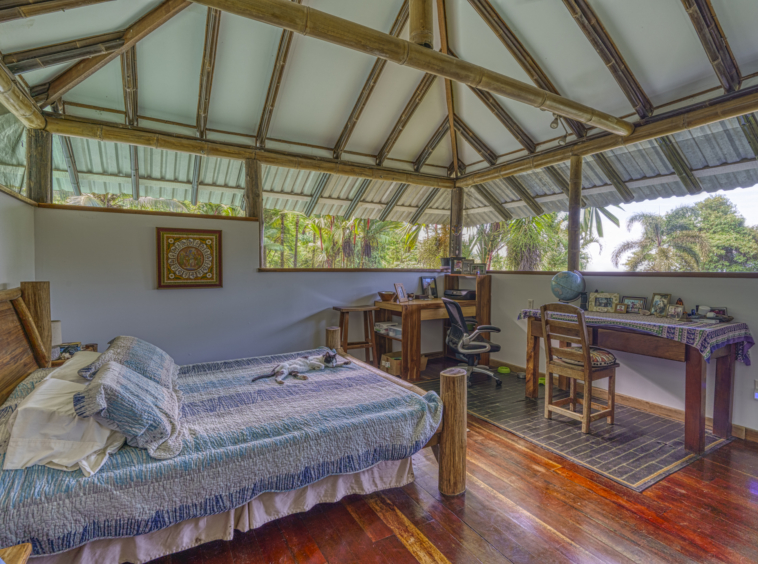 liquid-magic-surf-resort-uvita-costa-rica