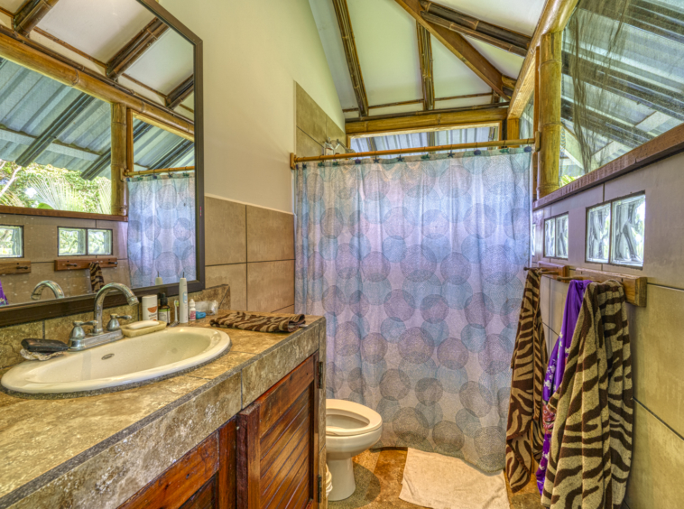 liquid-magic-surf-resort-uvita-costa-rica