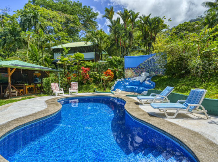liquid-magic-surf-resort-uvita-costa-rica