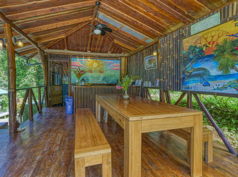 liquid-magic-surf-resort-uvita-costa-rica