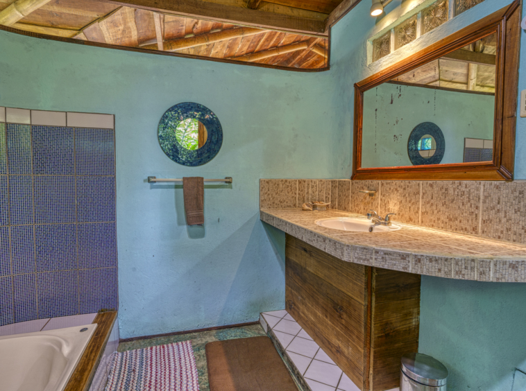 liquid-magic-surf-resort-uvita-costa-rica