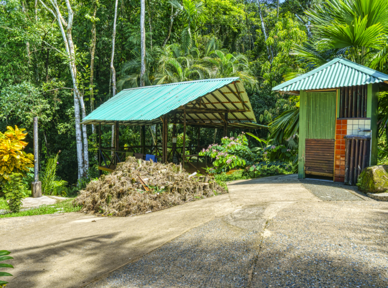 liquid-magic-surf-resort-uvita-costa-rica