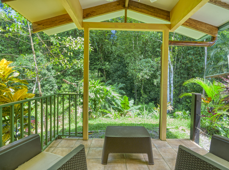 liquid-magic-surf-resort-uvita-costa-rica